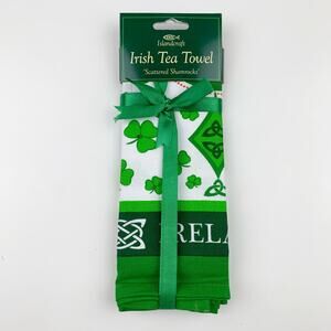 New Islandcraft Irish Tea Towel Scattered Shamrocks Design White Green Cotton
